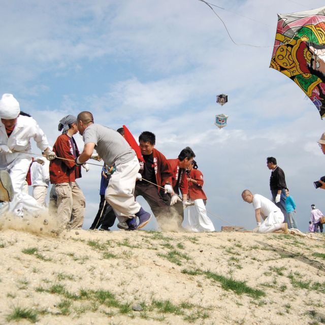 見附今町・長岡中之島大凧合戦　