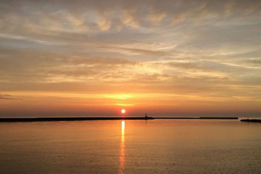 夕日