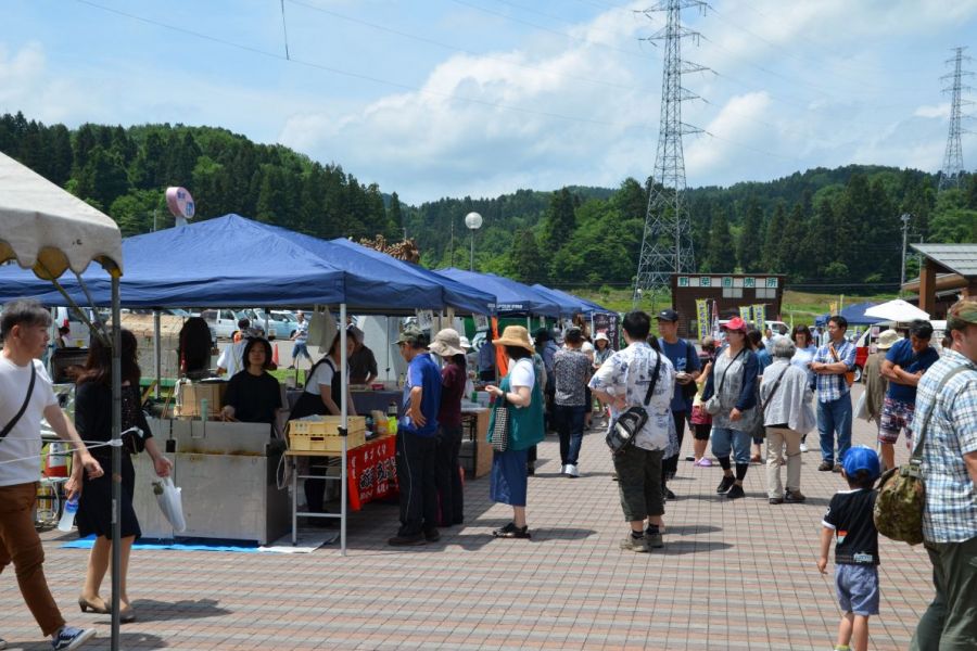 とちお自慢市