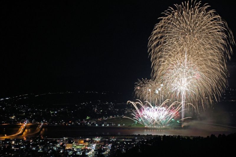 川口まつり大花火大会 長岡のイベント 公式 長岡観光ナビ 新潟県長岡市の観光 旅行サイト