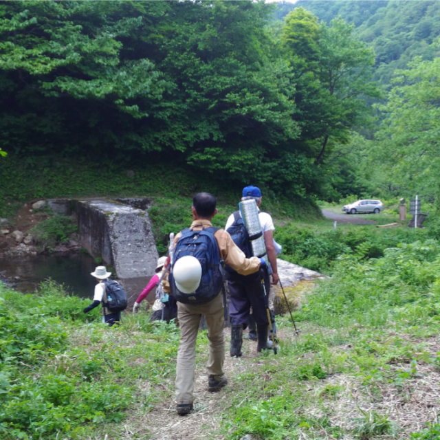 守門岳・入塩川登山口　　