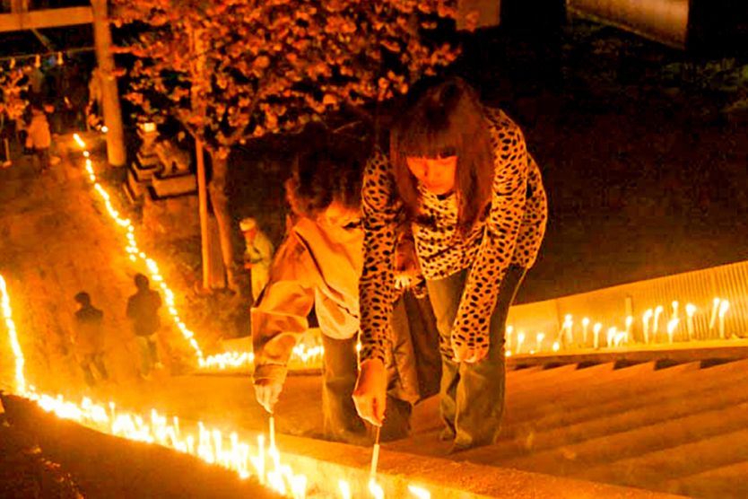 南部神社「百八灯」