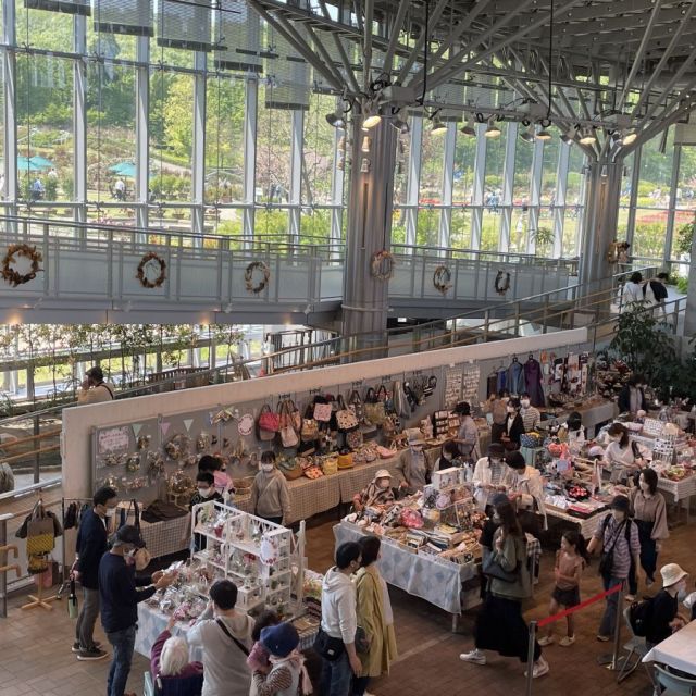 国営越後丘陵公園「春のアートマルシェ」
