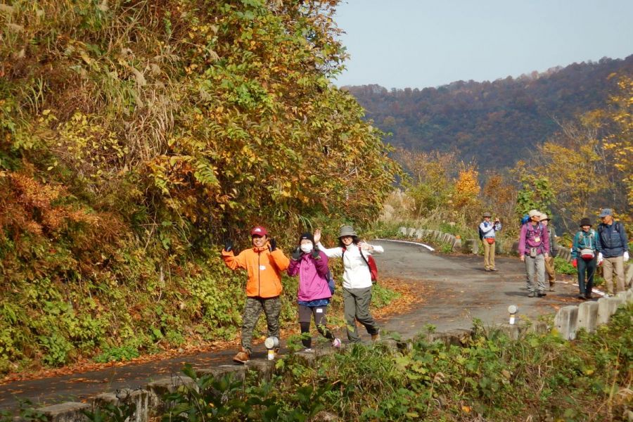 道院高原紅葉ウオーク