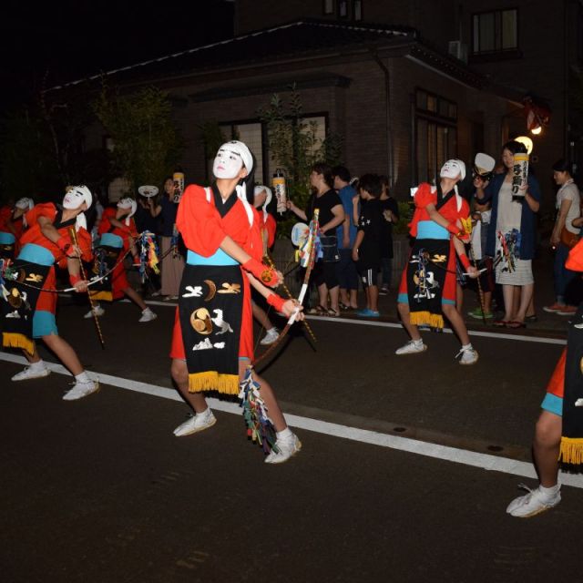 弓踊り行列