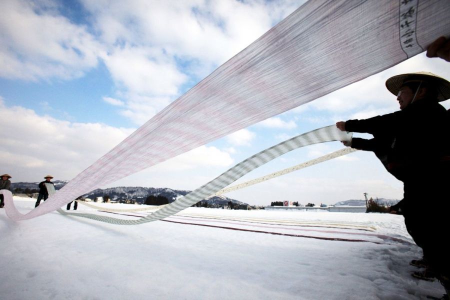 小千谷縮 雪ざらし