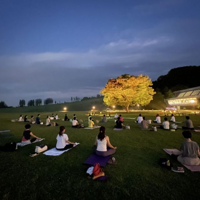 国営越後丘陵公園「Night Yoga 真夏の夜に自然とゆるむヨガ時間～瞑想＆リラクゼーション～」