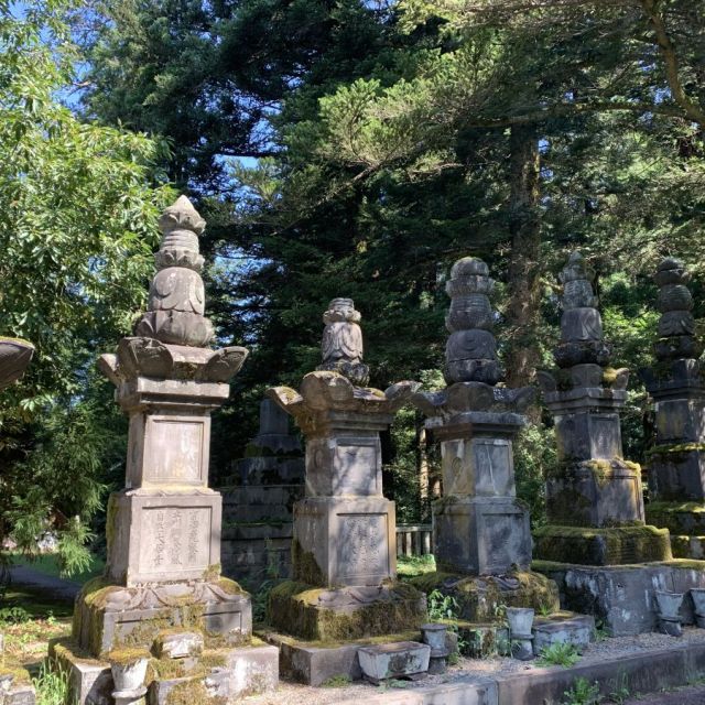 牧野家霊廟